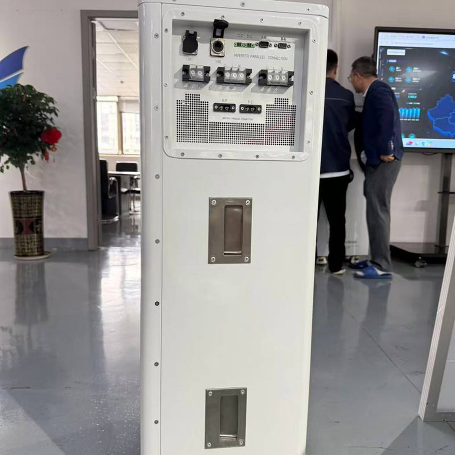 300W 24V 200Ah Private Label Solar Energy Storage System for RV | OEM, Rack Mounted, Wall Mounted